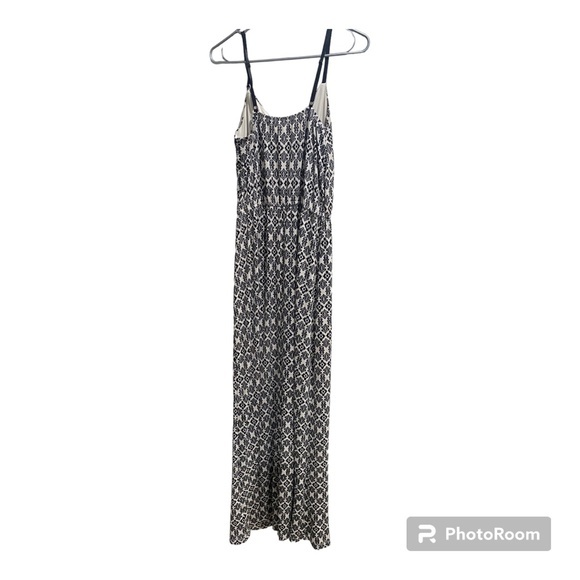 Maurices’s maxi Dress size Medium Black and blue - Picture 2 of 4